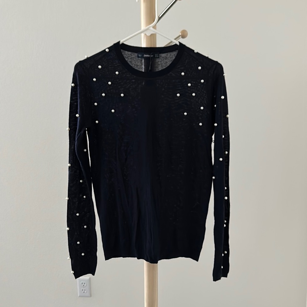 Zara Knit with pearl accents sz S BNWT